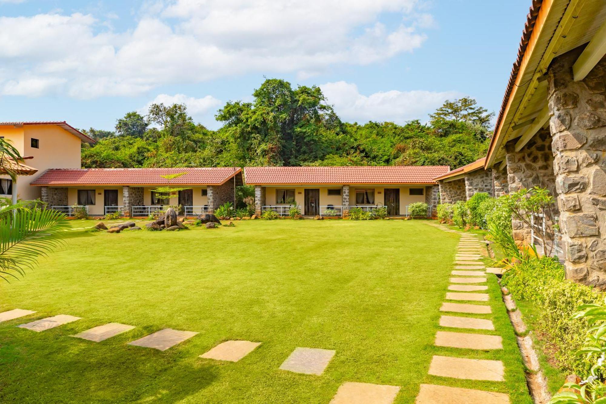 Casa Amora Lonavala Eksteriør bilde